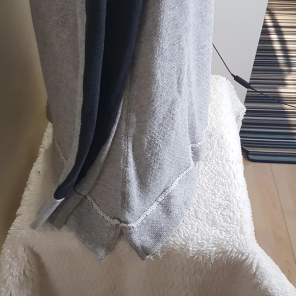 Free People YoYo Cowl neck pullover - Picture 6 of 12